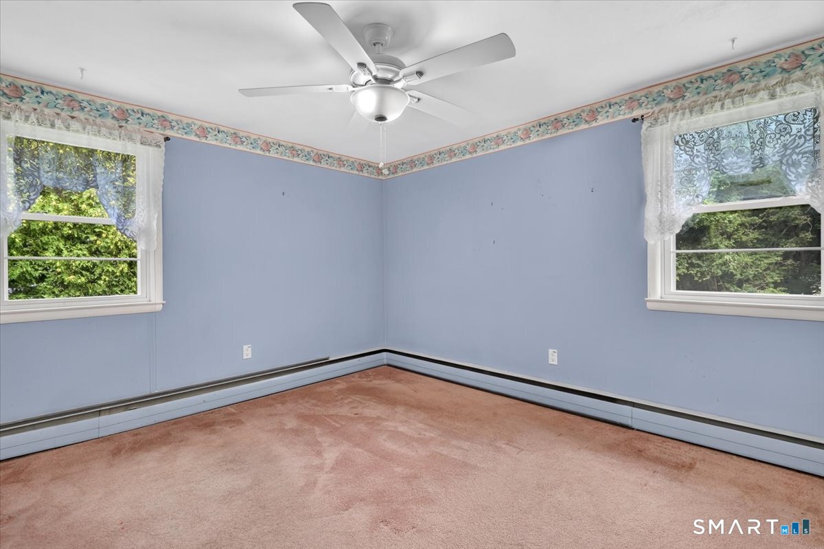 6 Sunset Avenue Ledyard CT 06339