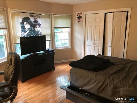 19 Village View Lane Farmington CT 06085