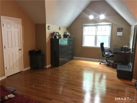 19 Village View Lane Farmington CT 06085