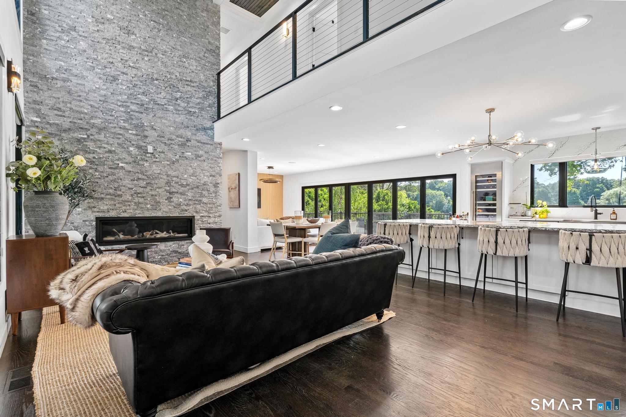 7 Waterside Lane West Hartford CT 06107