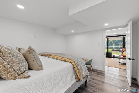 7 Waterside Lane West Hartford CT 06107