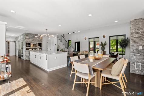 7 Waterside Lane West Hartford CT 06107