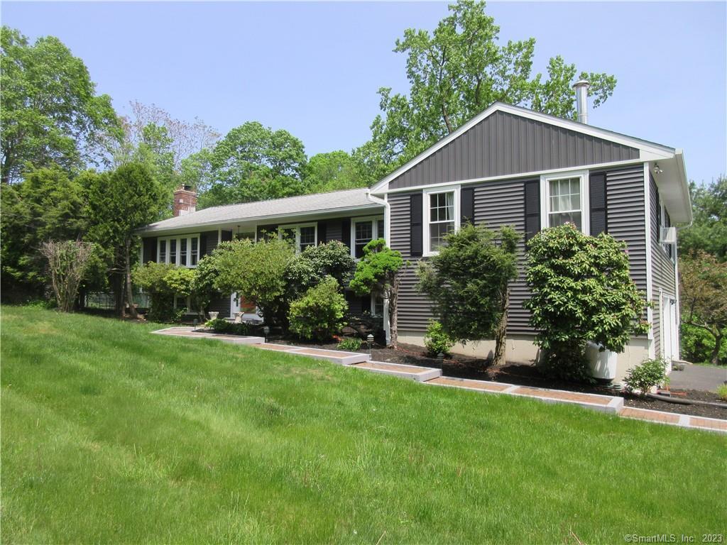 1 Standish Road New Milford CT 06776