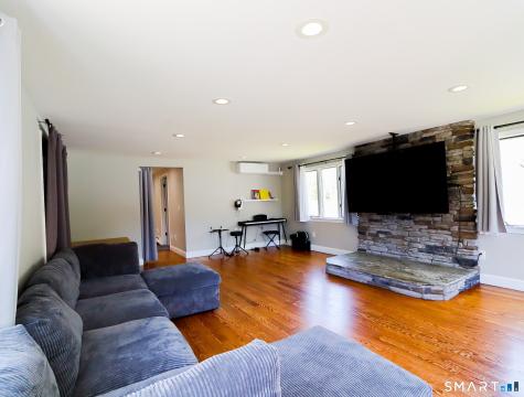 585 Burnham Street East Hartford CT 06108