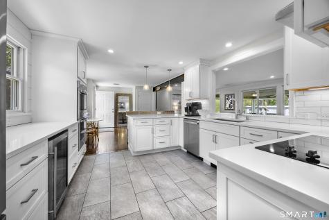 470 Rock Ridge Road Fairfield CT 06824