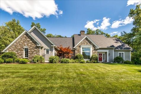 9 Scarborough Road Simsbury CT 06070