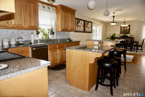 139 South End Road Southington CT 06489