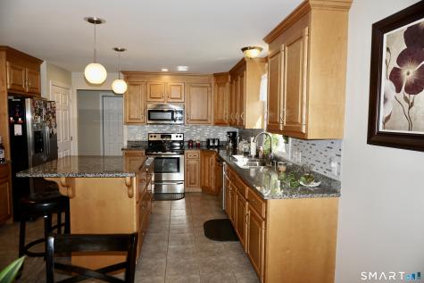 139 South End Road Southington CT 06489