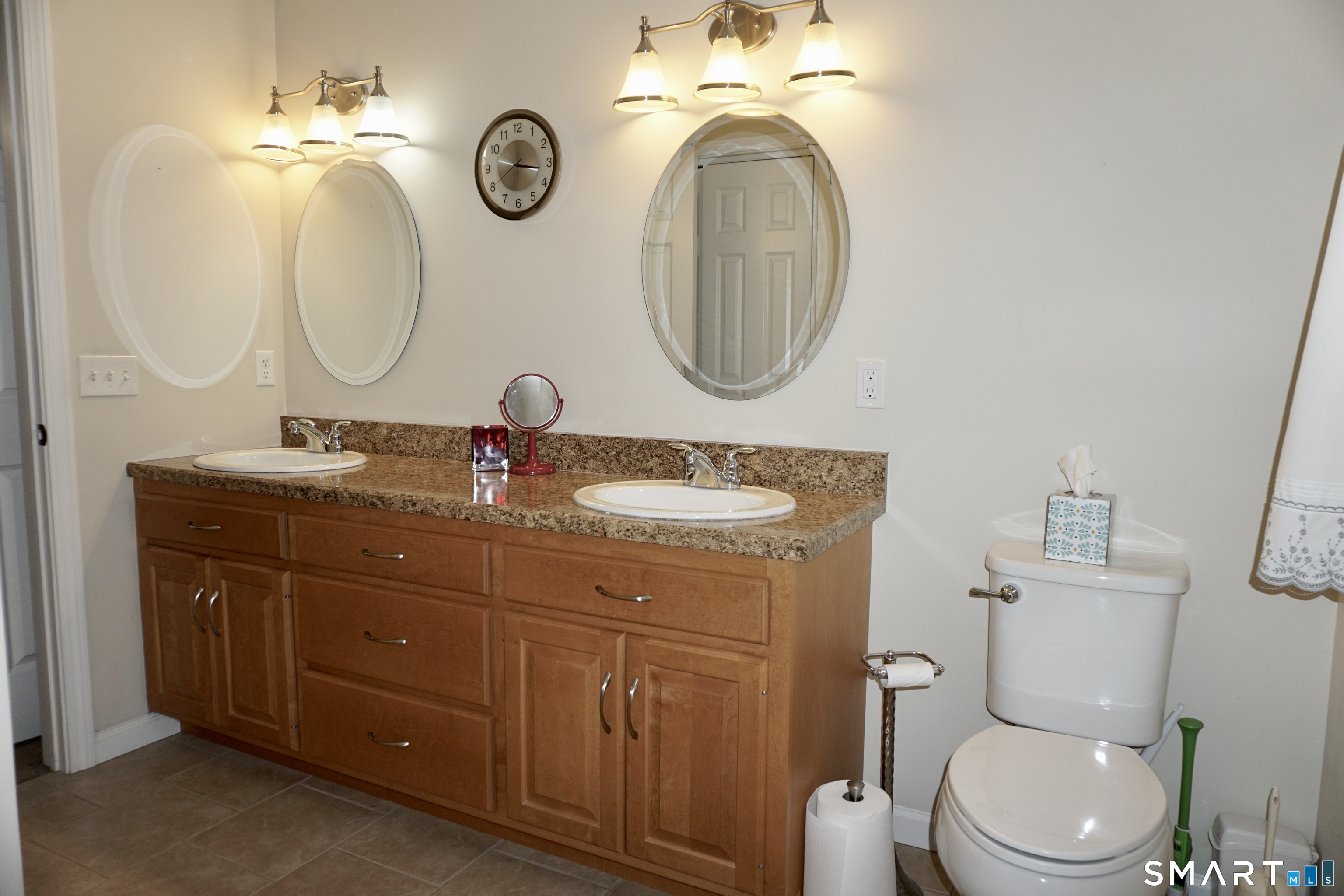 139 South End Road Southington CT 06489