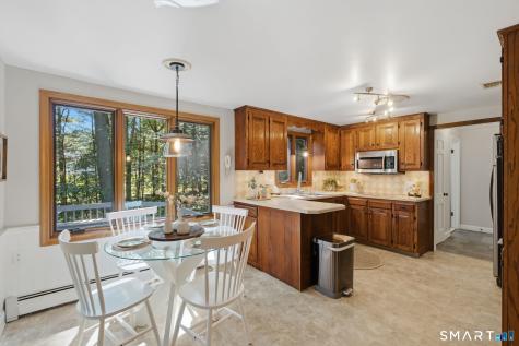 15 Sanctuary Drive Simsbury CT 06070