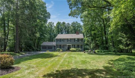 55 Hurdle Fence Drive Avon CT 06001