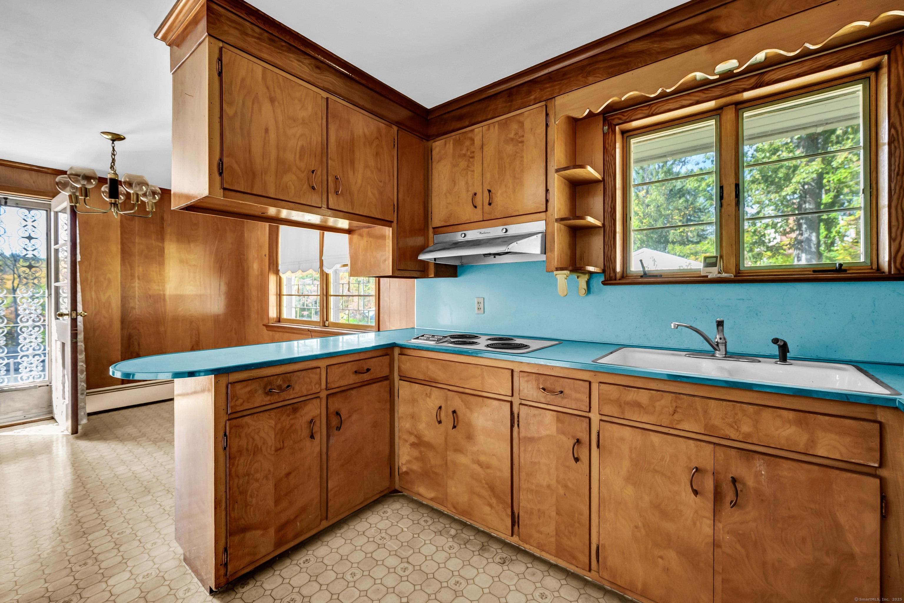 10 Jeanette Road Danbury CT 06811