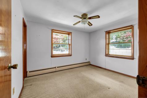 10 Jeanette Road Danbury CT 06811