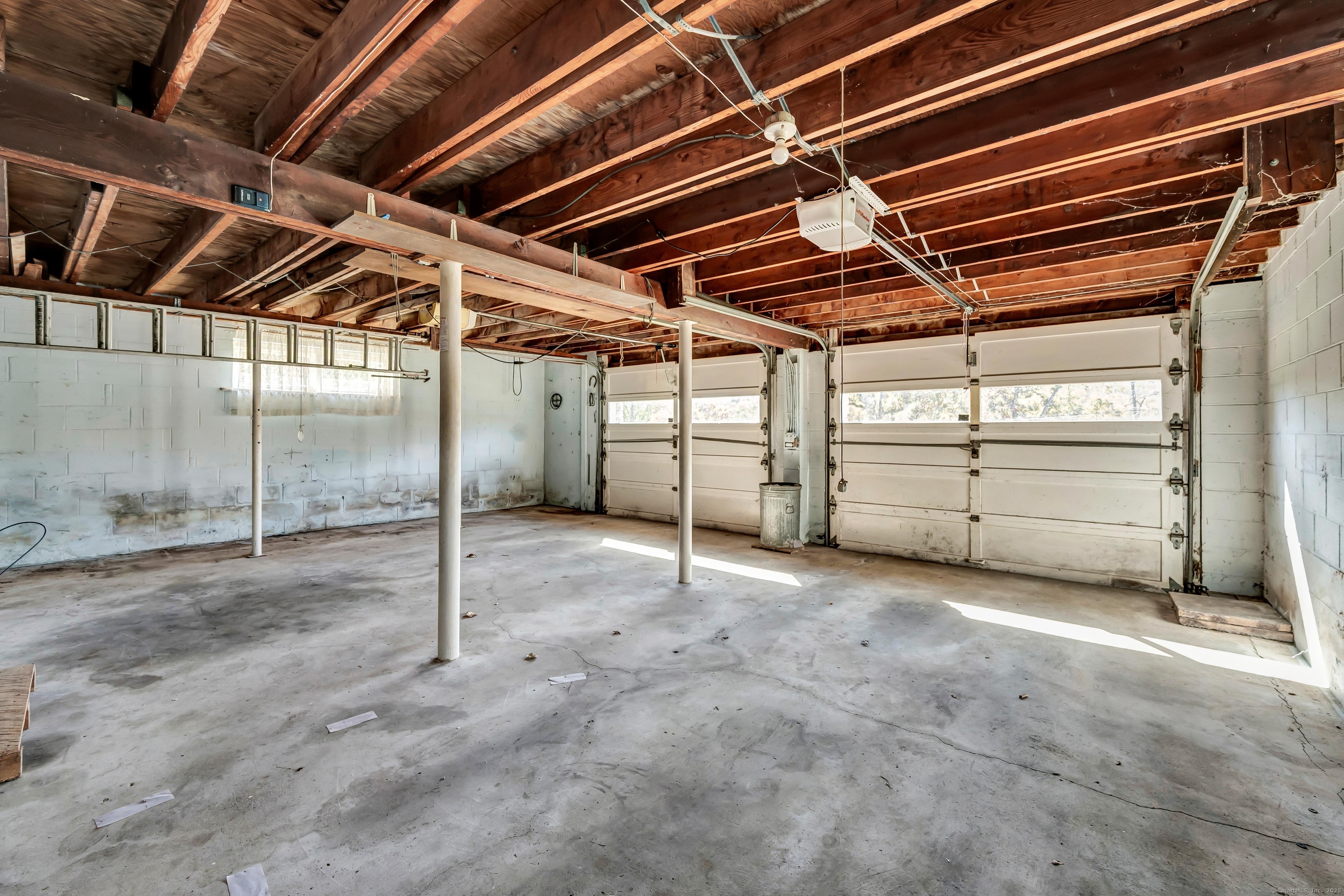 10 Jeanette Road Danbury CT 06811