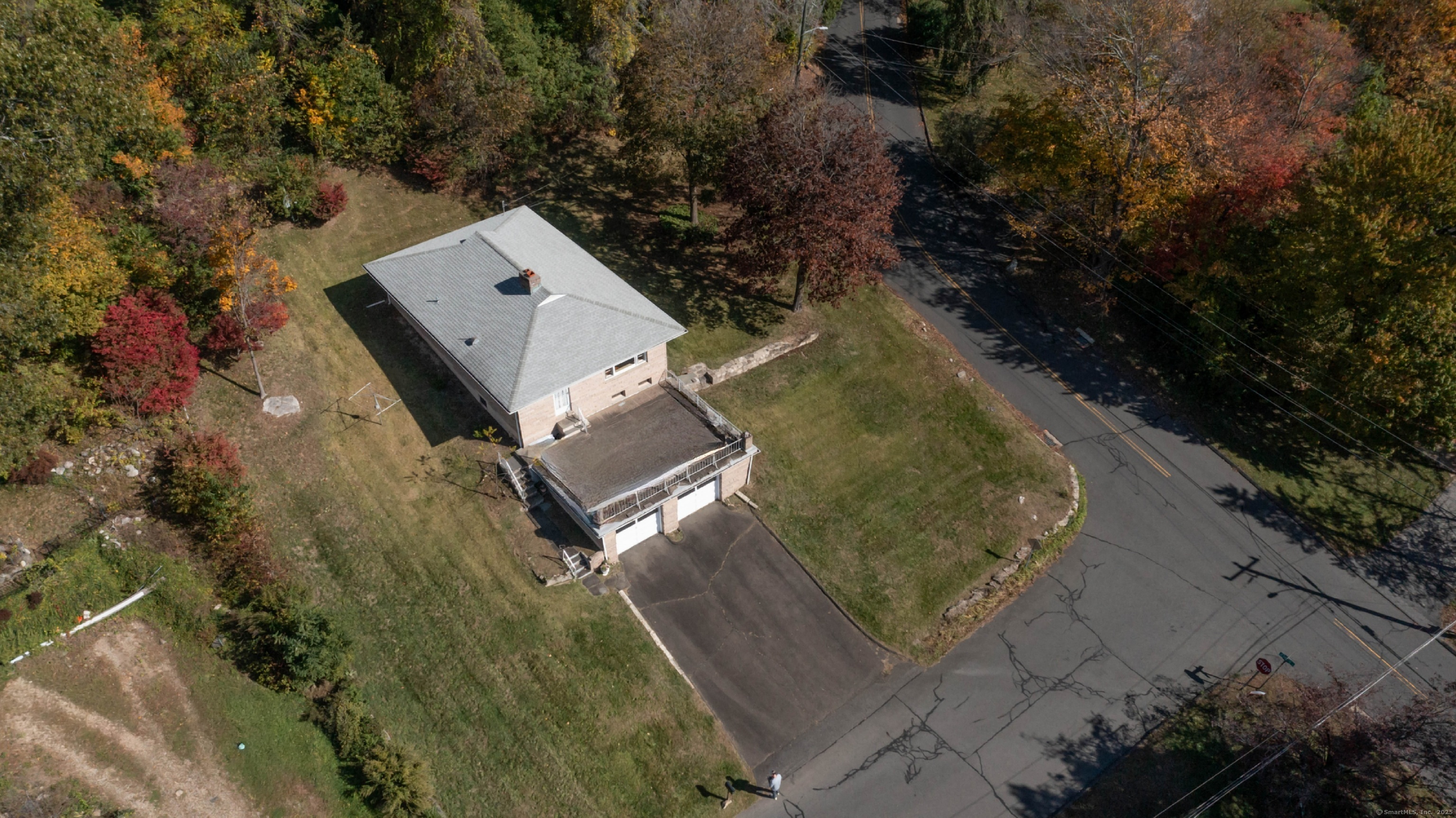 10 Jeanette Road Danbury CT 06811