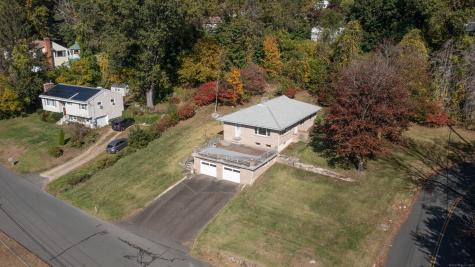 10 Jeanette Road Danbury CT 06811