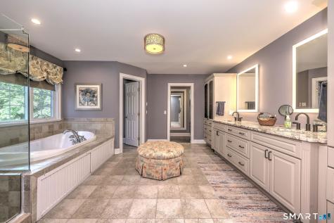 2 Horse Stable Circle Shelton CT 06484