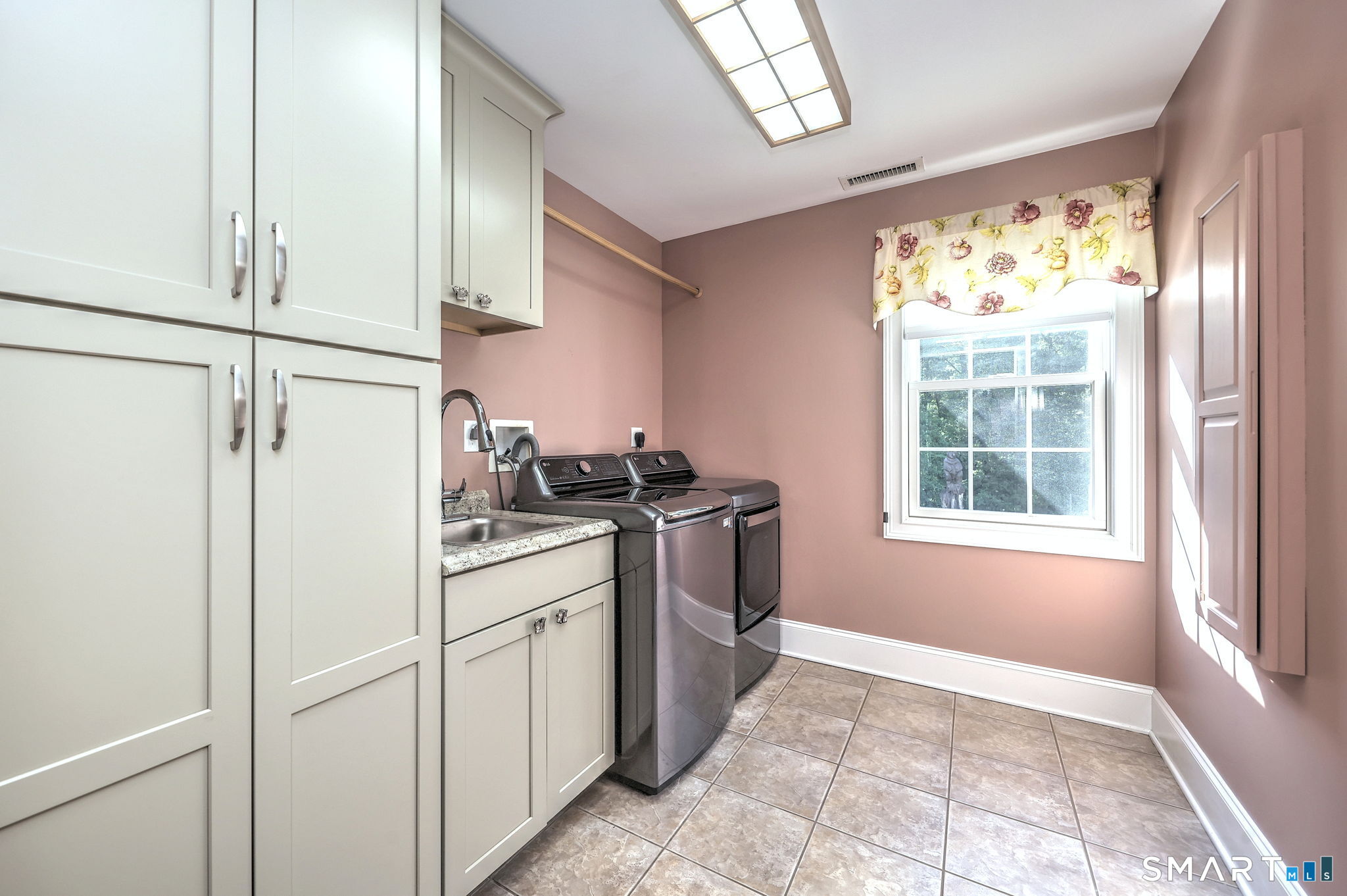 2 Horse Stable Circle Shelton CT 06484