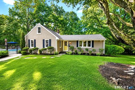 2 Horse Stable Circle Shelton CT 06484