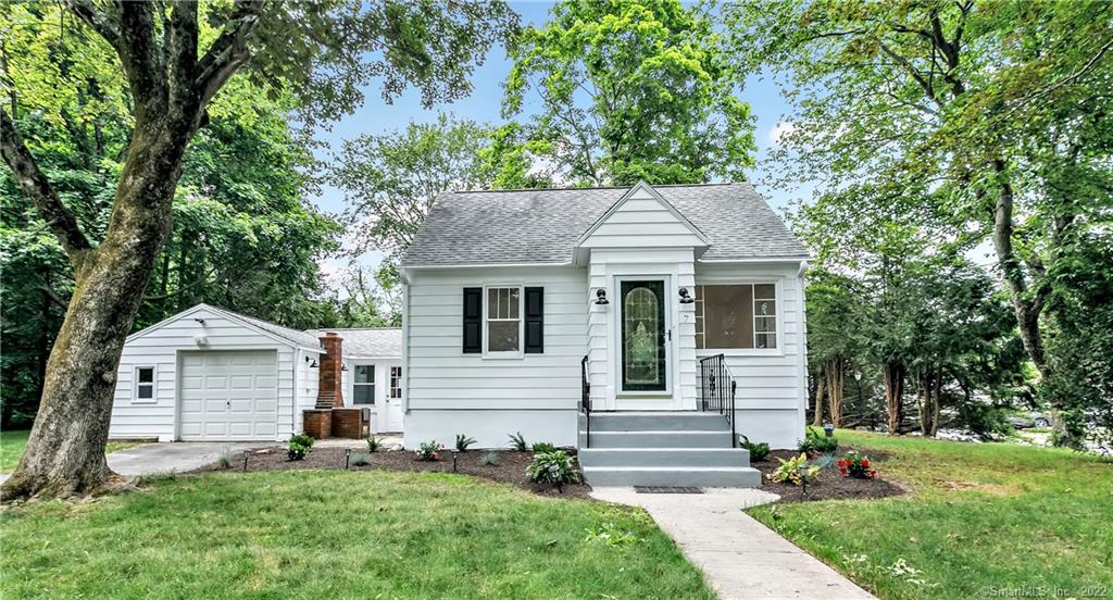 7 Damase Street Prospect CT 06712