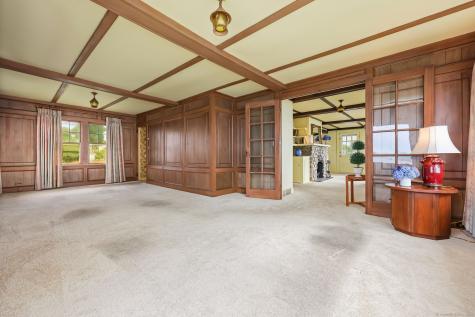 49 Noble Avenue Groton CT 06340