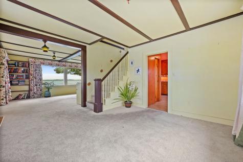 49 Noble Avenue Groton CT 06340