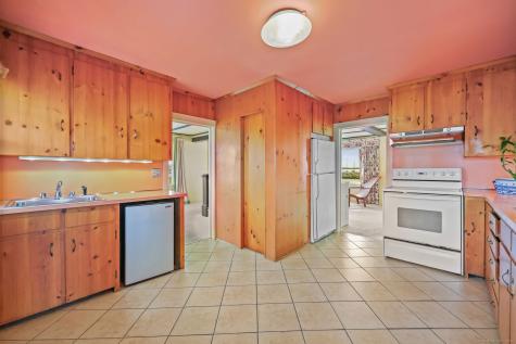 49 Noble Avenue Groton CT 06340