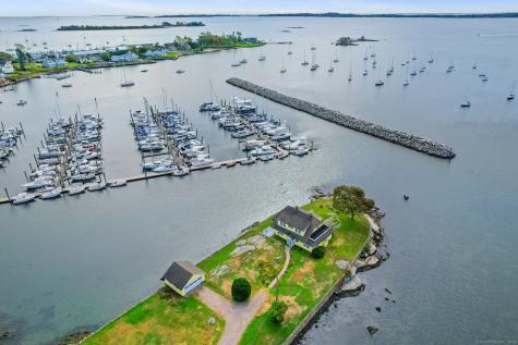 49 Noble Avenue Groton CT 06340