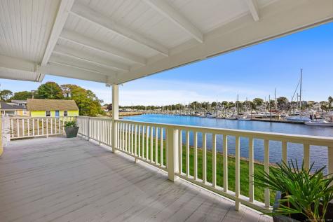 49 Noble Avenue Groton CT 06340