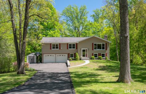 20 Judith Drive Danbury CT 06811