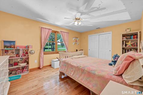 20 Judith Drive Danbury CT 06811