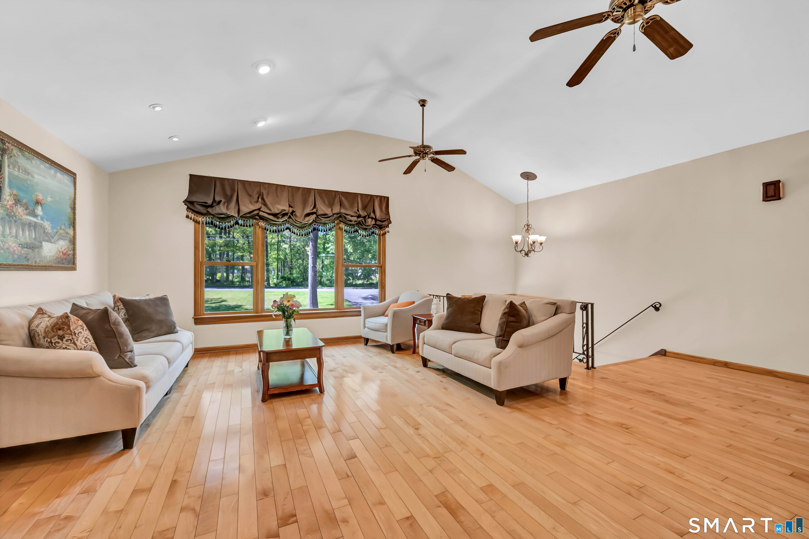 20 Judith Drive Danbury CT 06811