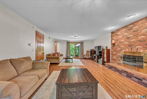 20 Judith Drive Danbury CT 06811