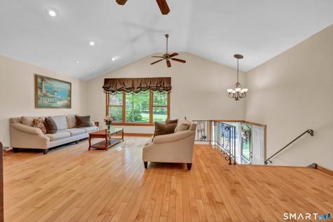 20 Judith Drive Danbury CT 06811