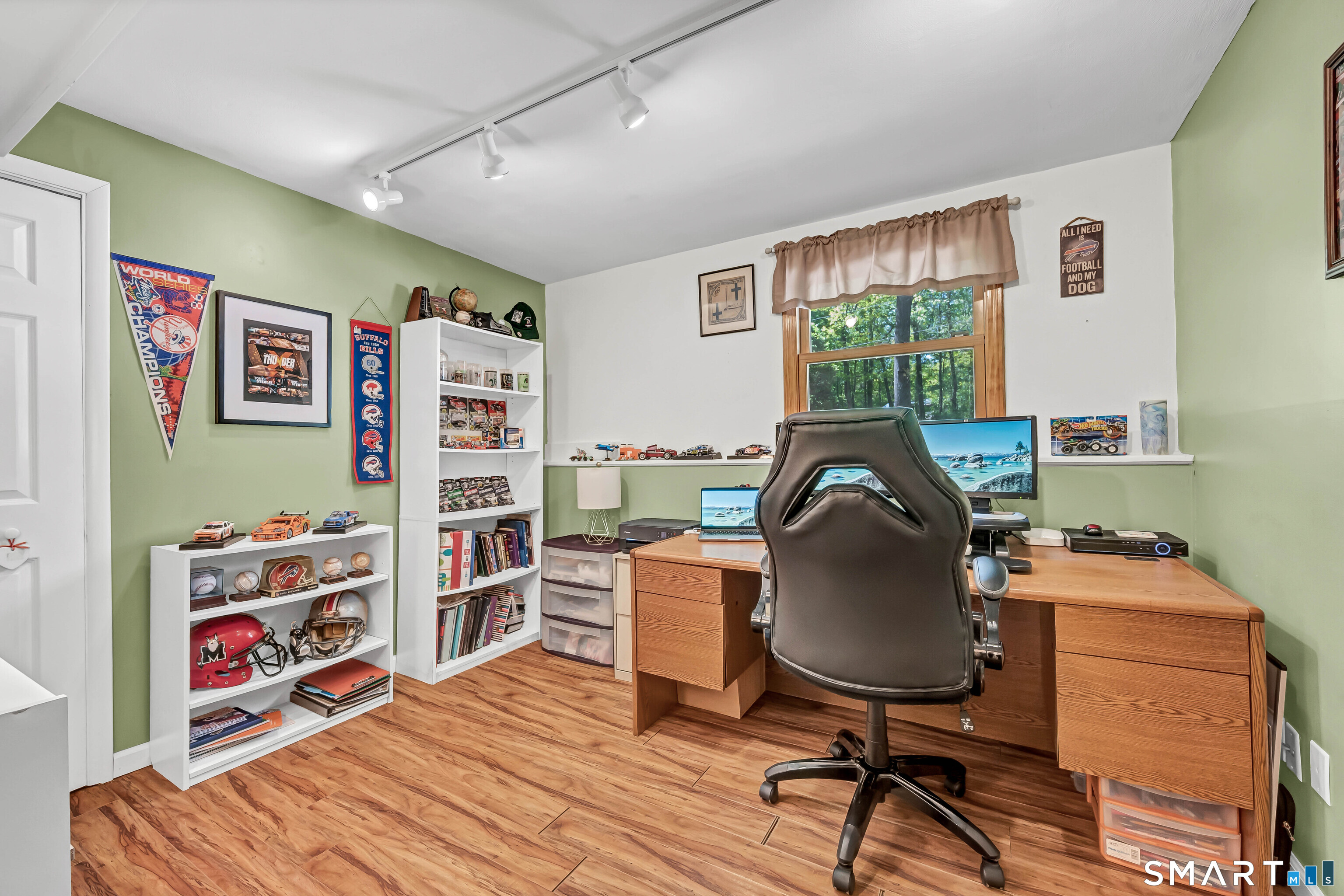 20 Judith Drive Danbury CT 06811