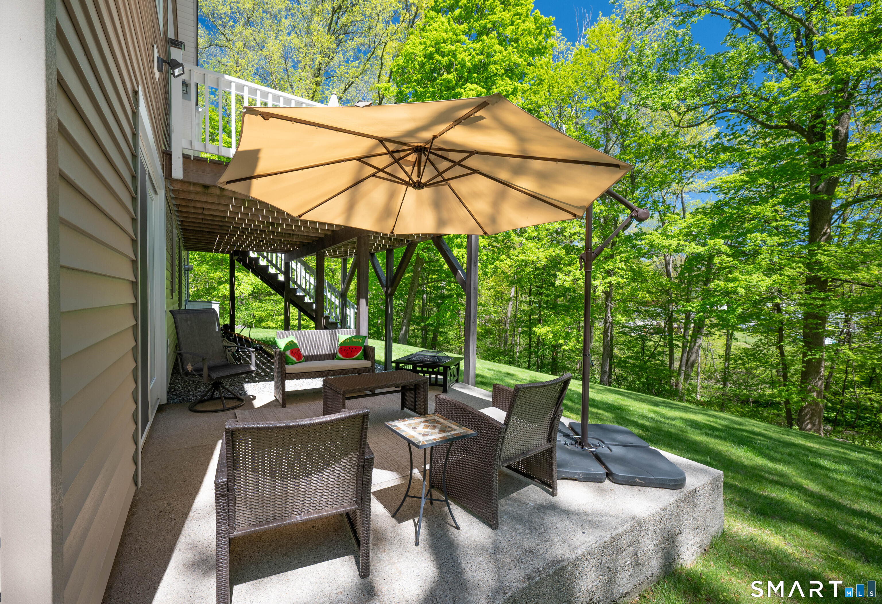20 Judith Drive Danbury CT 06811
