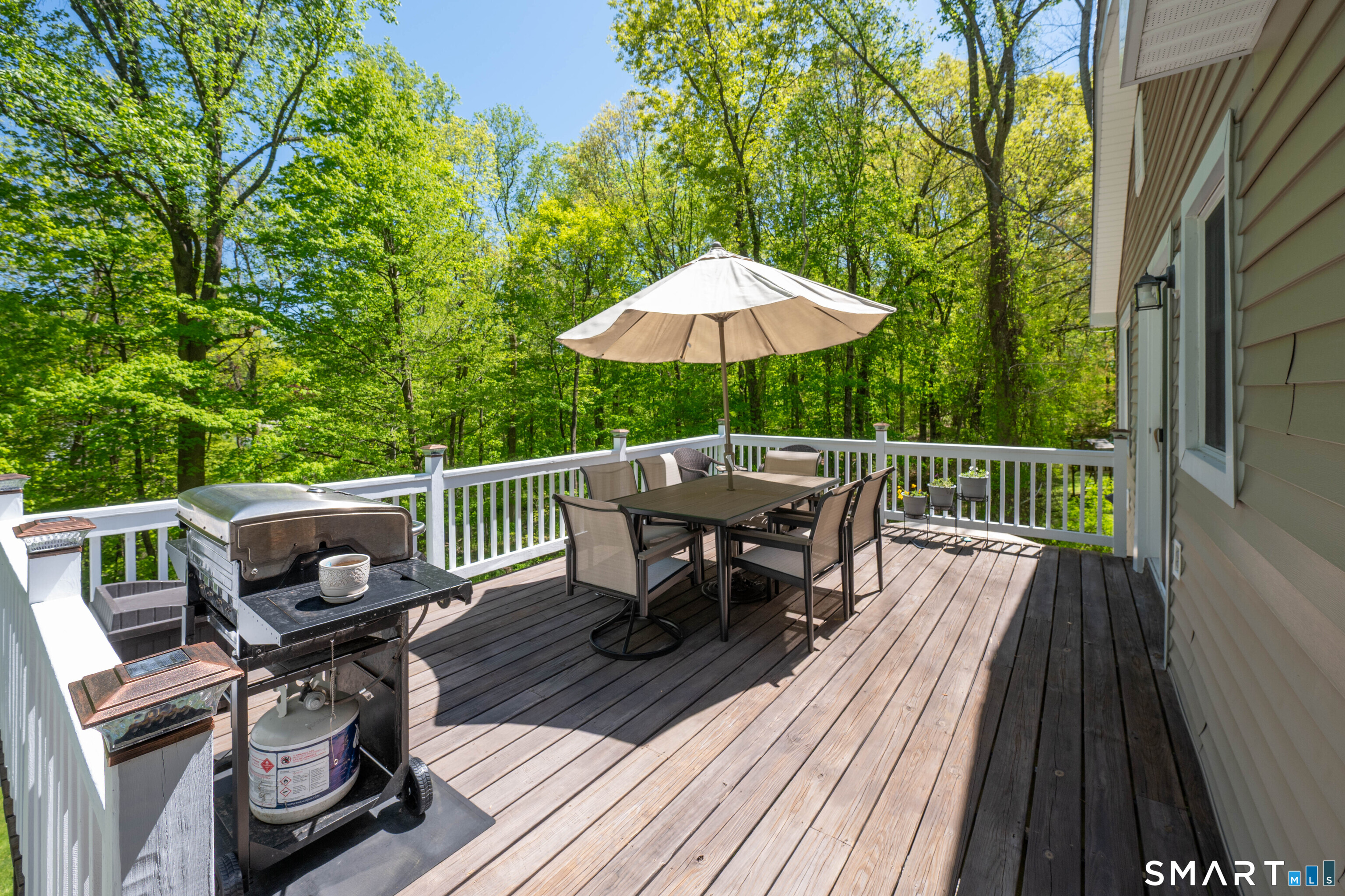 20 Judith Drive Danbury CT 06811