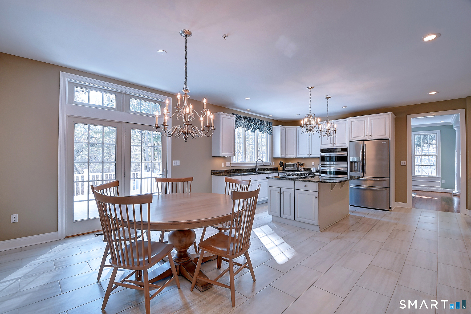 1211 Neipsic Road Glastonbury CT 06033