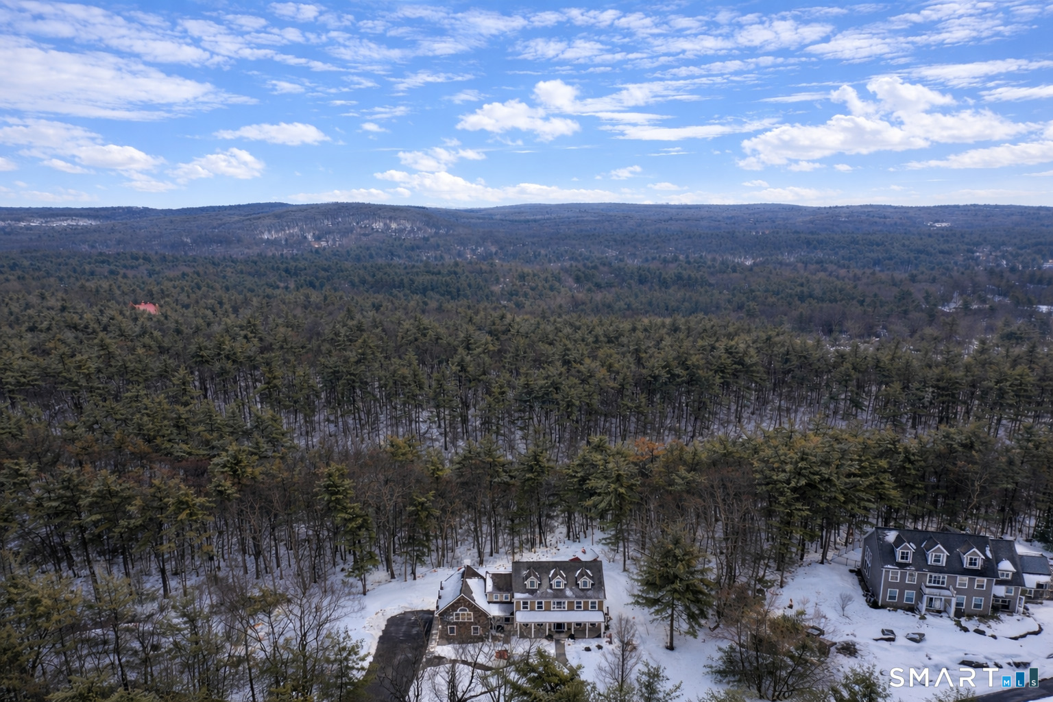 1211 Neipsic Road Glastonbury CT 06033