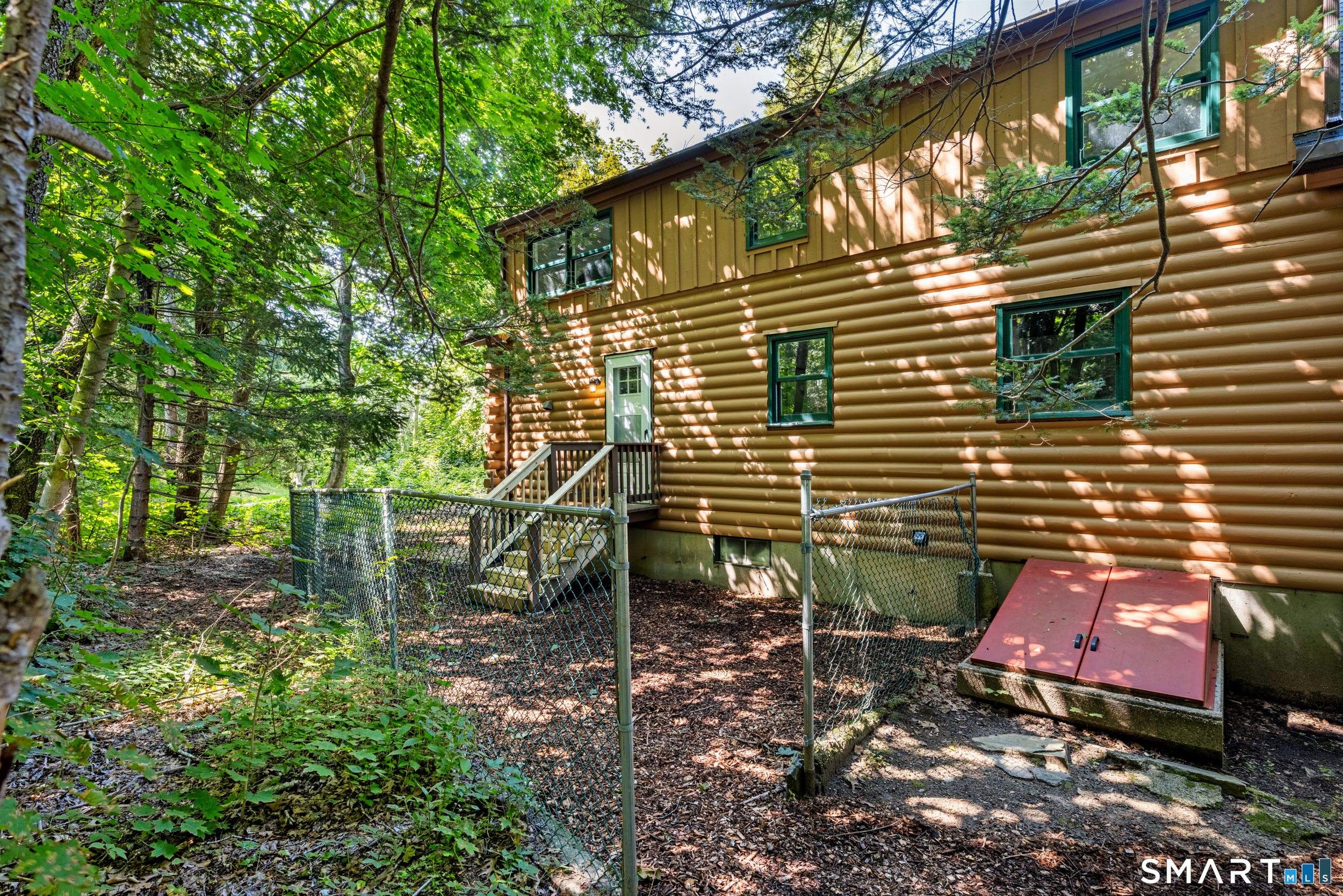 176 Lake East Drive Montville CT 06370