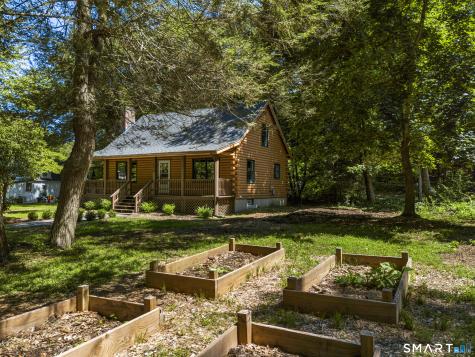 176 Lake East Drive Montville CT 06370