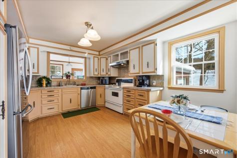 9 Schwartz Road Bozrah CT 06334