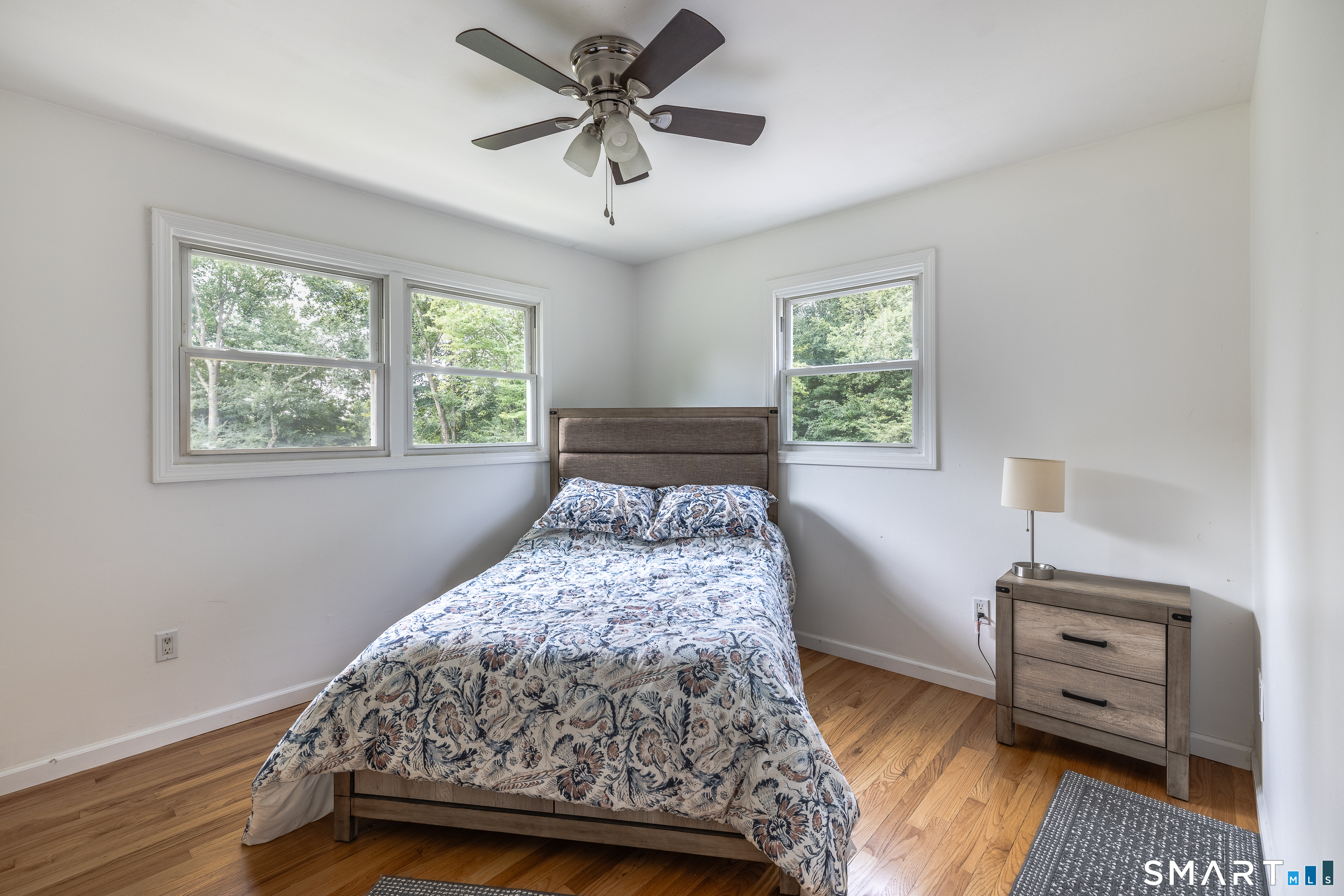 18 Buckingham Road Seymour CT 06483