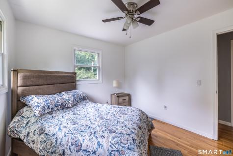 18 Buckingham Road Seymour CT 06483