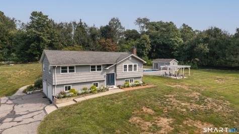 18 Buckingham Road Seymour CT 06483