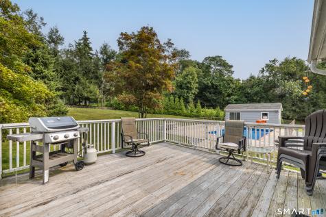 18 Buckingham Road Seymour CT 06483