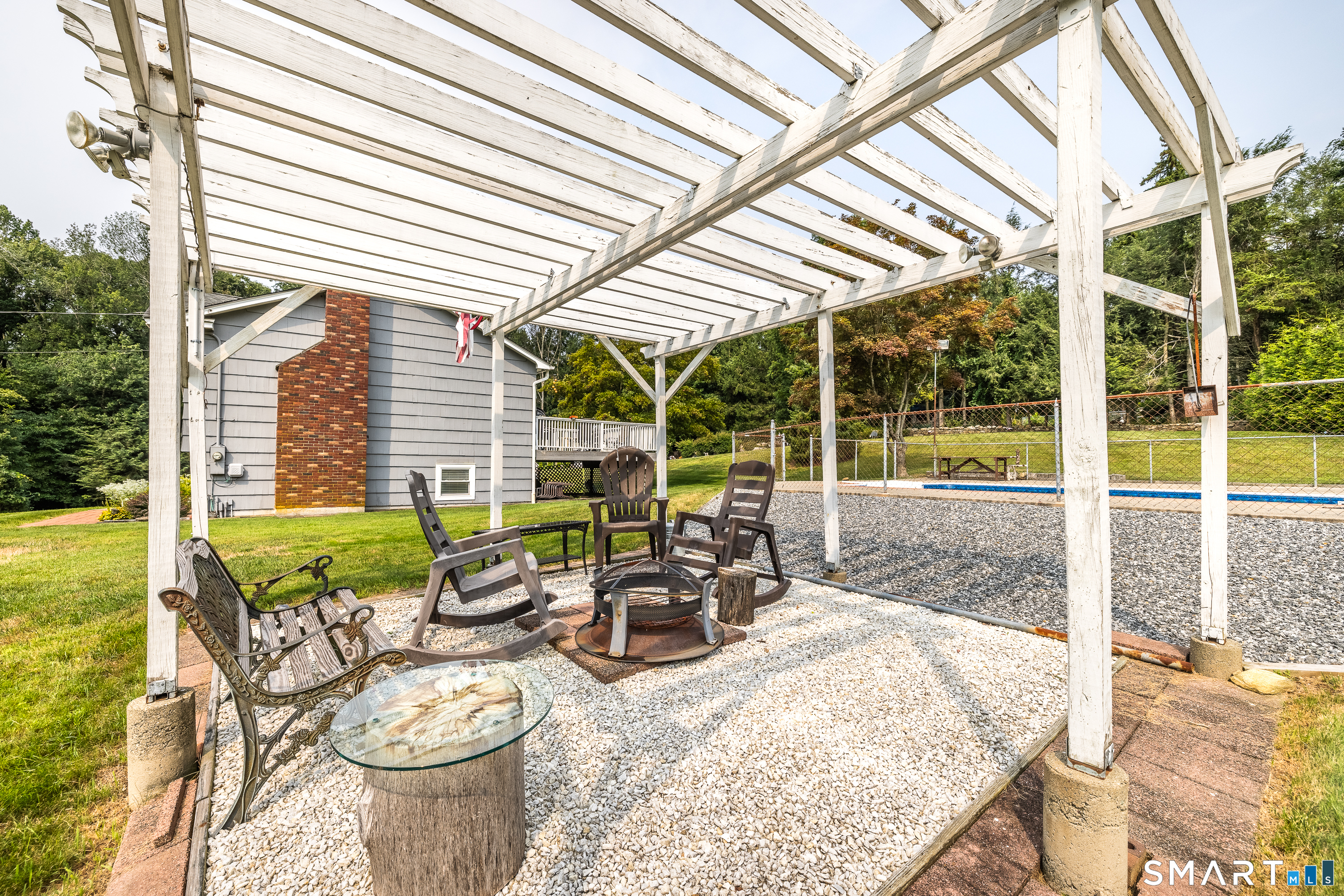 18 Buckingham Road Seymour CT 06483
