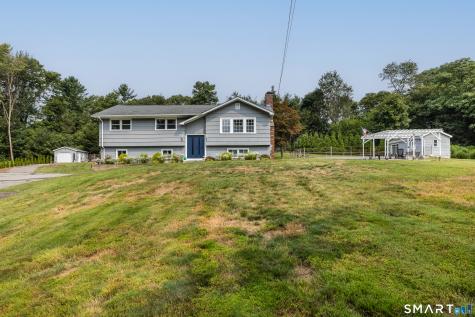 18 Buckingham Road Seymour CT 06483