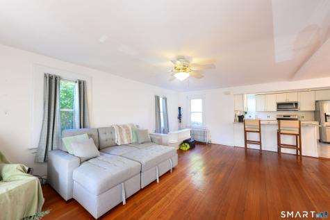 7 Edge Hill Road Guilford CT 06437
