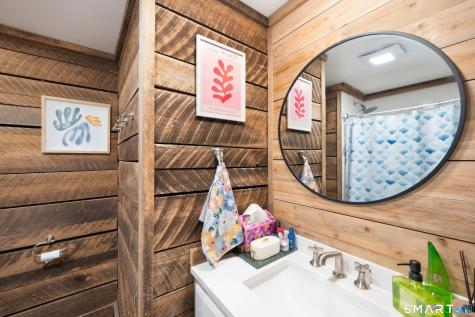 64 Kickapoo Road Middlefield CT 06455